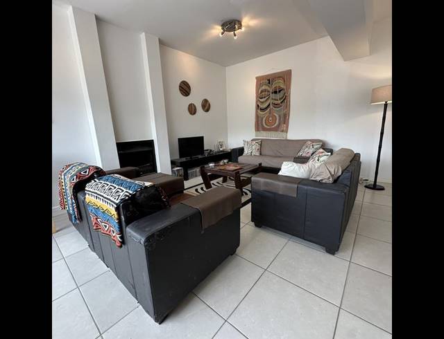 4 BEDROOM HOUSE FOR SALE IN REEBOK